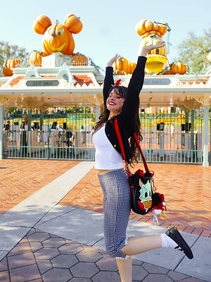 Magicwithmeg leaked photo #132