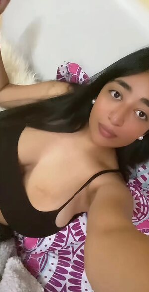 Maia Cueto Nude Leaked Photo #32