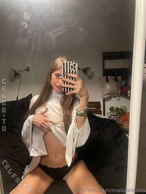 maikeelenna photo