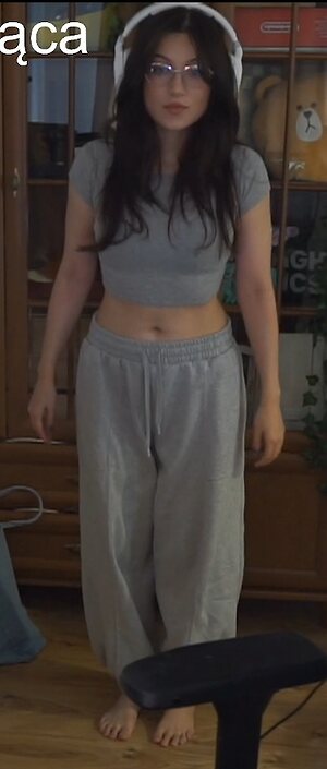MaiLinh Nude Leaked Photo #2