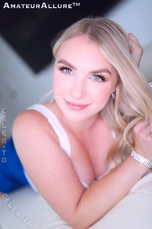 Maisey Monroe