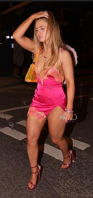Maisie Smith Nude Leaked Photo #81