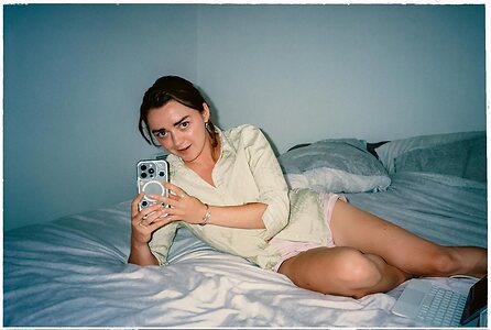 Maisie Williams leaked photo #211