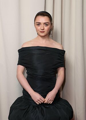 Maisie Williams leaked photo #224