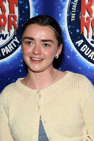 Maisie Williams leaked photo #283