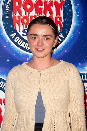 Maisie Williams leaked photo #285
