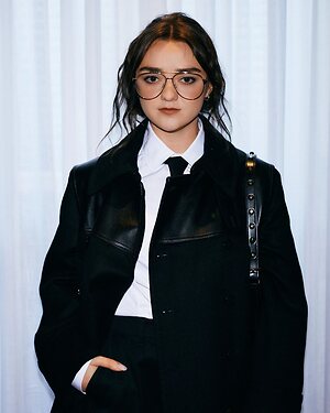Maisie Williams leaked photo #303
