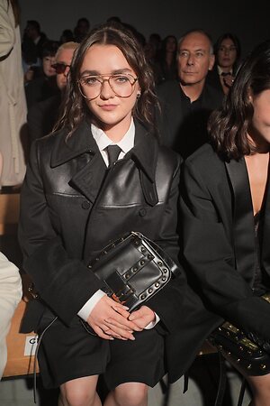Maisie Williams leaked photo #304