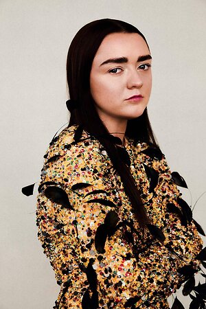 Maisie Williams leaked photo #321