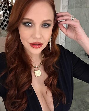 Maitland Ward cleavage Nude Leaked Photo #36