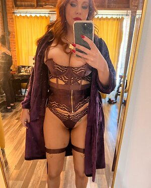 Maitland Ward cleavage leaked photo #64