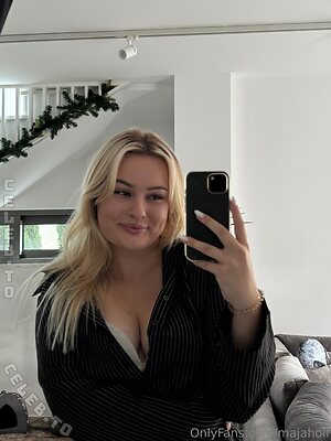 Maja Holf Nude Leaked Photo #41