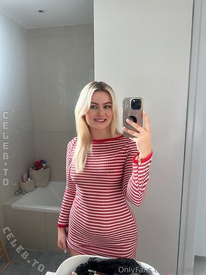 Maja Holf Nude Leaked Photo #95