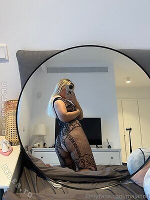 Maja Holf Nude Leaked Photo #98