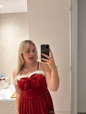 Maja Holf Nude Leaked Photo #119