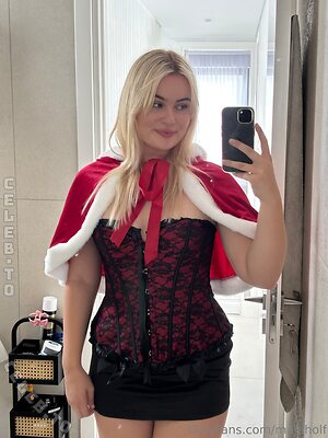 Maja Holf Nude Leaked Photo #137