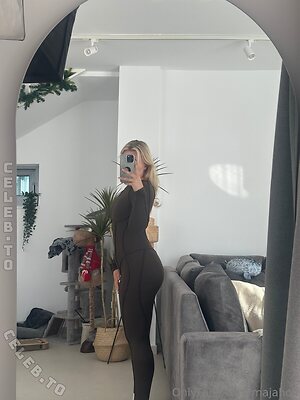 Maja Holf Nude Leaked Photo #161