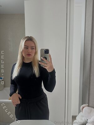 Maja Holf Nude Leaked Photo #237