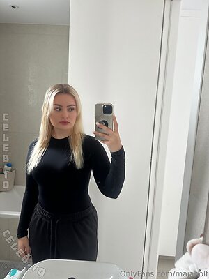 Maja Holf Nude Leaked Photo #238