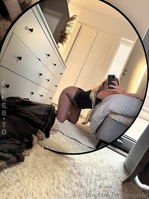 Maja Holf Nude Leaked Photo #273