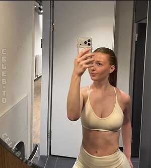 Maja Zoe photo