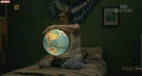 Malgosia Bela leaked photo #36