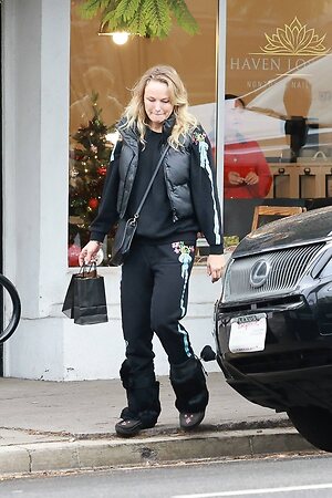 Malin Akerman leaked photo #48