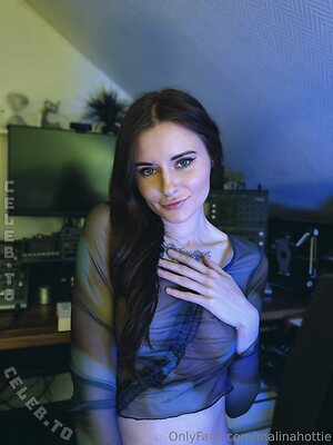 malinahottie Nude Leaked Photo #55