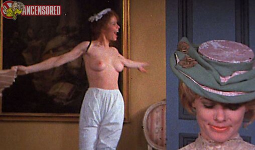 Malou Cartwright leaked photo #10