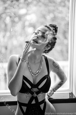 Malu Trevejo Nude Leaked Photo #16