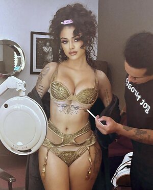 Malu Trevejo leaked photo #174