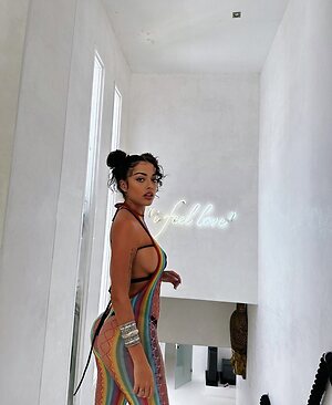 Malu Trevejo leaked photo #182