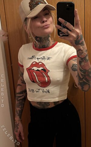 Maluis Nude Leaked Photo #3