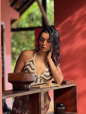 malvika_pattenset photo