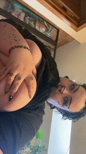 Mama.boner