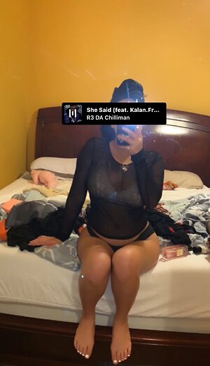 mamii.brookee leaked photo #4