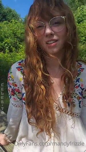 Mandyfrizzle Nude Leaked Photo #16