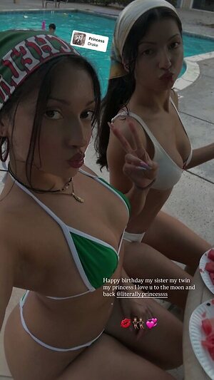 Mangowoman leaked photo #4