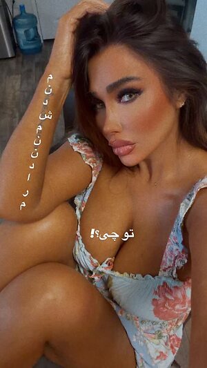 ma___nni leaked photo #4