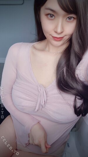 Maple.Oh Nude Leaked Photo #7