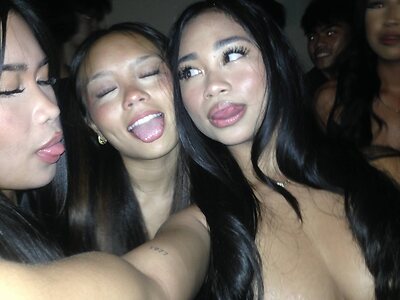 mar1uhh leaked photo #13