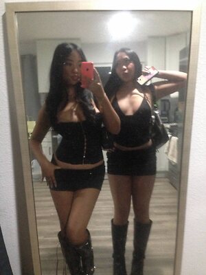 mar1uhh leaked photo #15