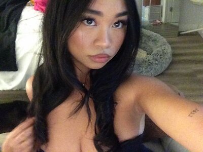 mar1uhh leaked photo #21