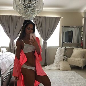Maíra Cardi Nude Leaked Photo #23