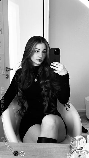 Mara Kasir Nude Leaked Photo #2