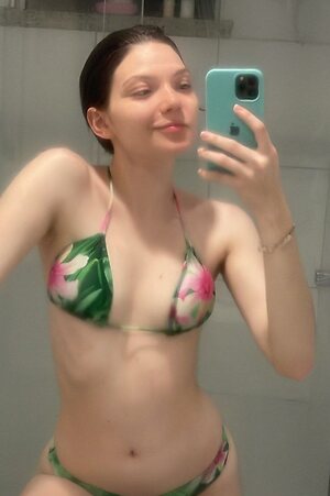 Marcella leaked photo #35