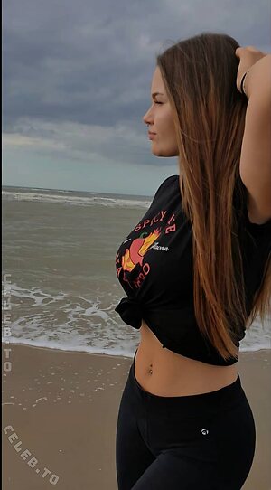 Marcia Suchy Nude Leaked Photo #6