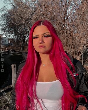 Marcia Suchy Nude Leaked Photo #93