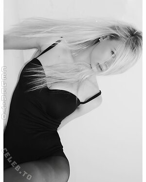 Maren Tschinkel Nude Leaked Photo #4