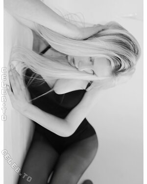 Maren Tschinkel Nude Leaked Photo #5